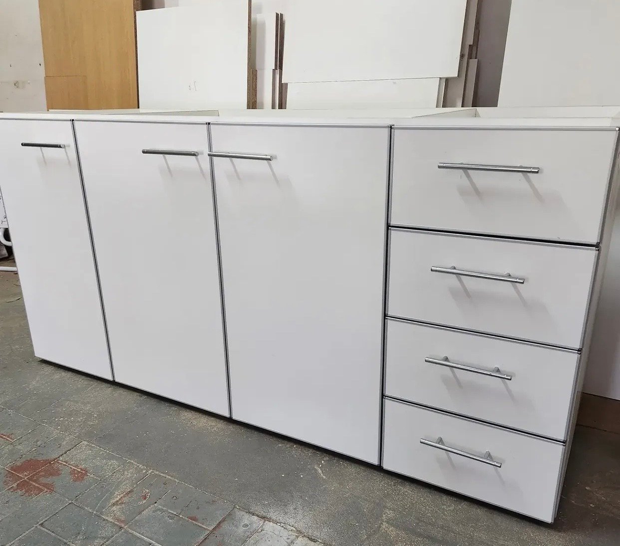 Estantes y muebles de dormitorio a medida